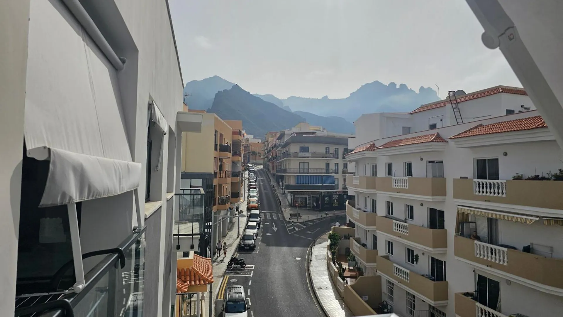 Vistas Korner City Centr 아데제 아파트